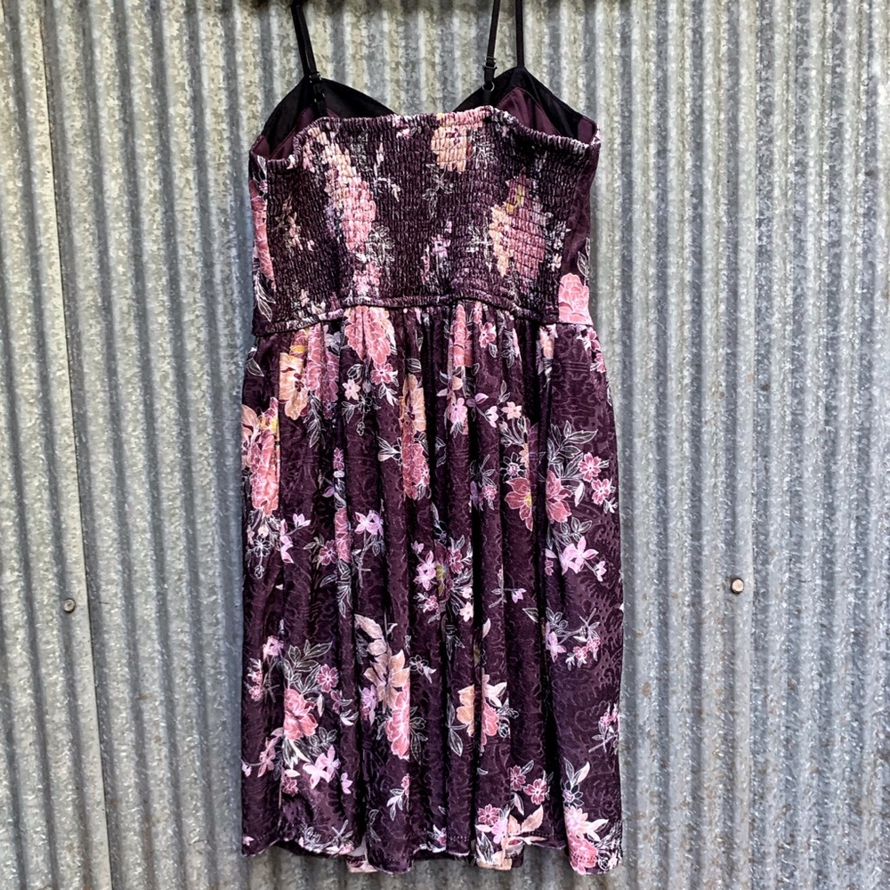 Pretty Floral Corset Dress - Picture 6 of 6